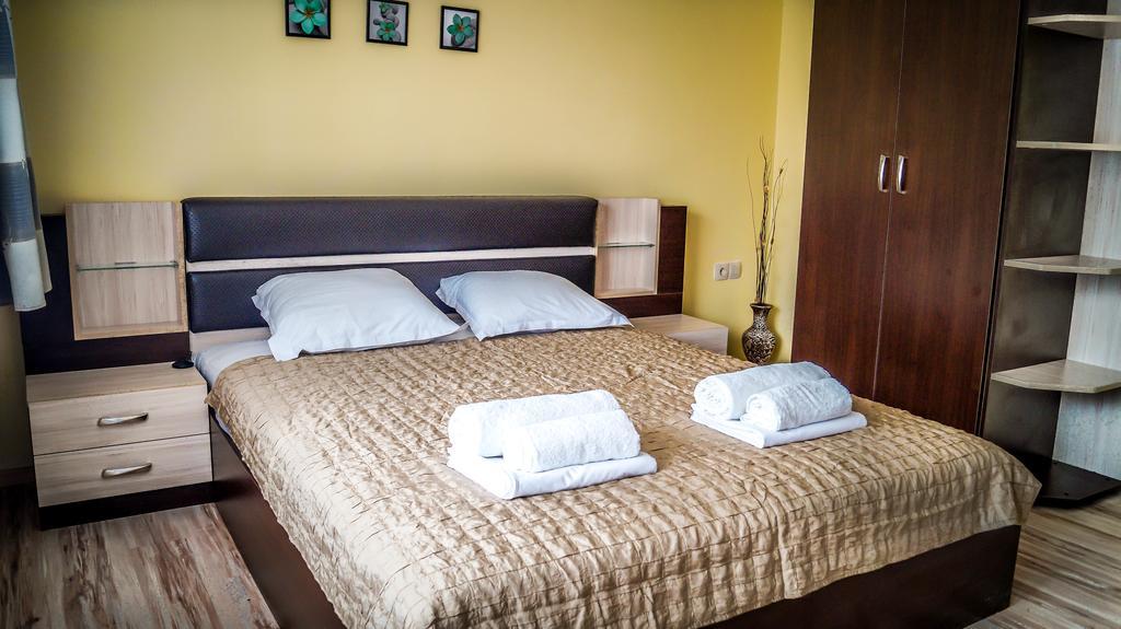 Guest House Meridi Priseltsi Экстерьер фото
