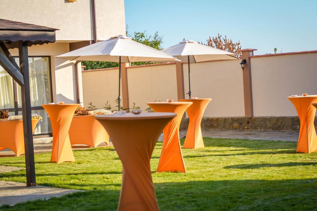 Guest House Meridi Priseltsi Экстерьер фото